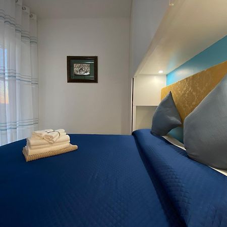 סנטה מרינלה Coastal House - Spiaggia E Piscina A Dieci Passi מראה חיצוני תמונה